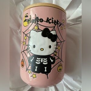 New Hello Kitty Halloween Jar with lid